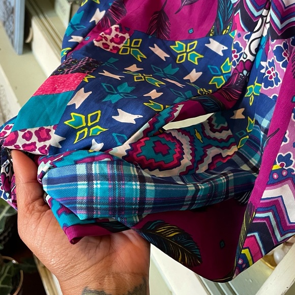 Silk Kids Joggers by 1989 Place, Size Large or 10 - Picture 10 of 11